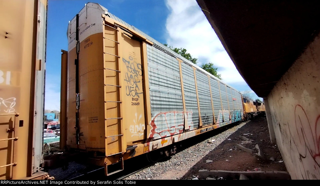 BNSF 26849 TTGX 977219